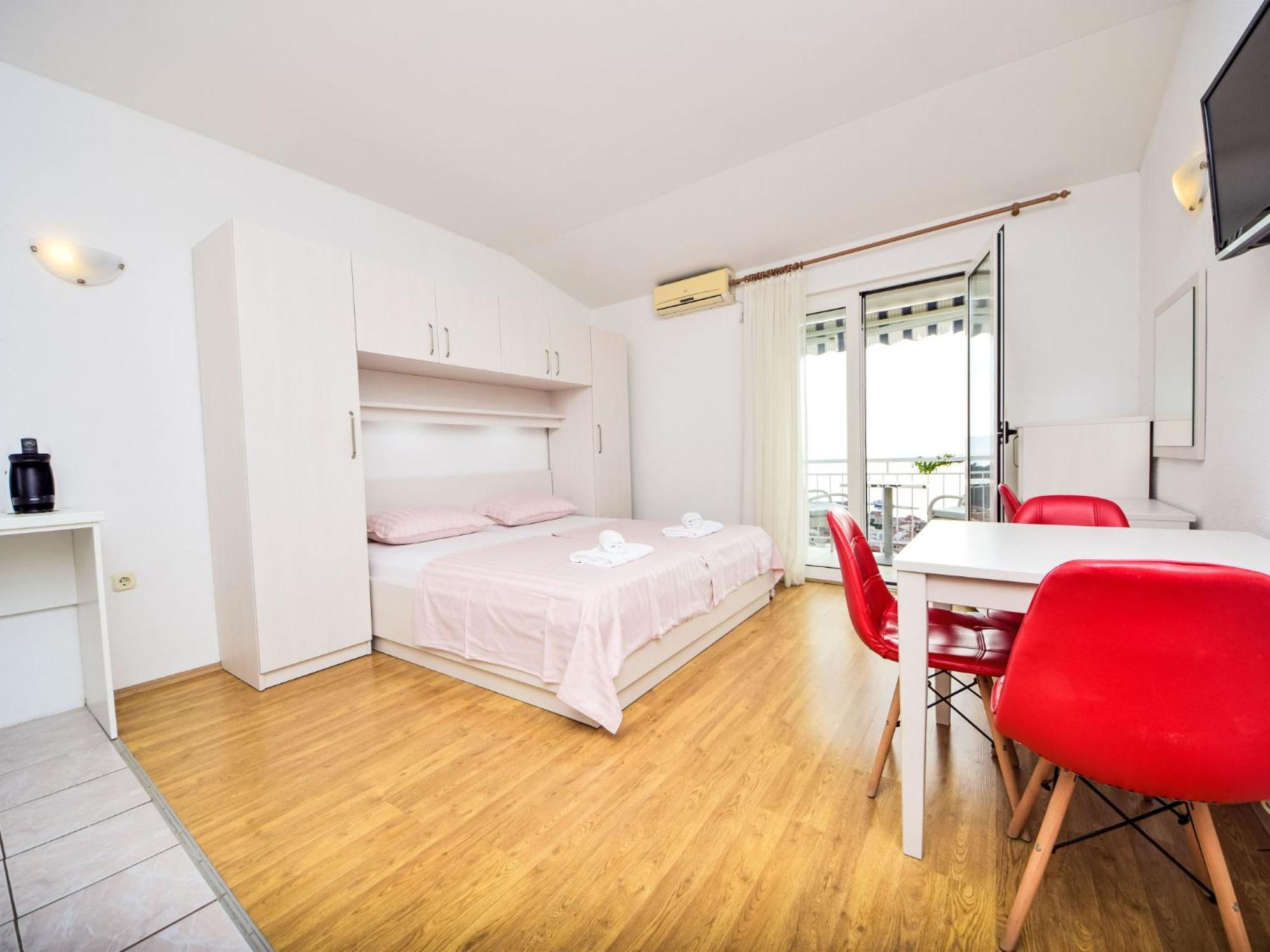 Appartement Mira-1 By Interhome